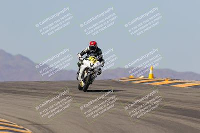 media/Oct-07-2023-CVMA (Sat) [[f84d08e330]]/Race 5 Amatuer Formula Middleweight/